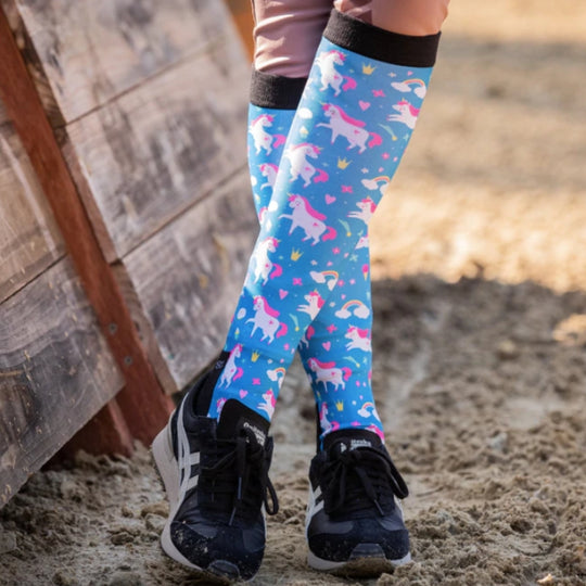 dreamers-and-schemers-boot-socks-time-to-be-a-unicorn-4hooves-leg