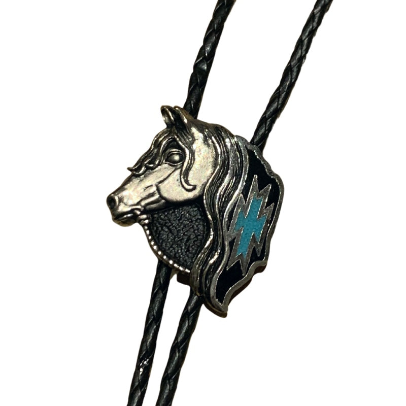 rockmount-western-bolo-tie-horsehead-with-turquoise-inlay-4hooves-detail