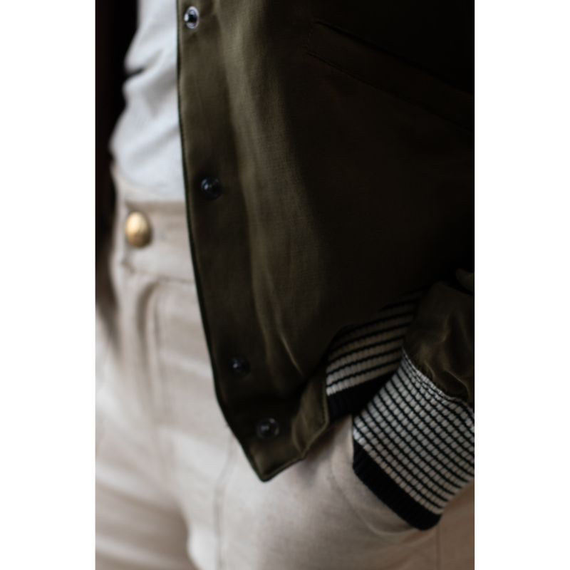 street-and-saddle-bronco-varsity-jacket-4hooves-detail-seam