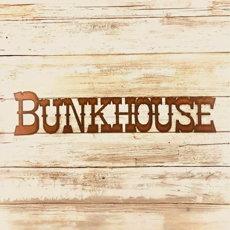 universal-ironworks-rustic-metal-sign-bunkhouse-4hooves