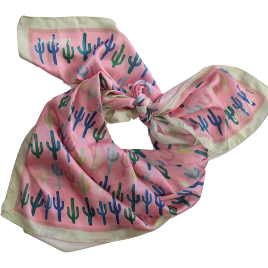 whipin-wild-rags-xl-wild-rag-pink-cactus-4hooves